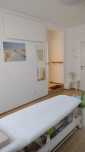 Wärme ist Gesund - Ärzte und Therapieräume Baden 7 Gesunde Wärme Infrarotheizung Ärzte und Therapiezentrum Baden